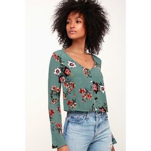 NWT TEAL BLUE FLORAL PRINT LONG SLEEVE CROP TOP